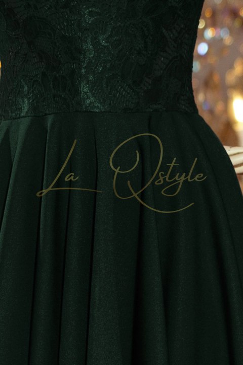 Sukienka z dłuższym tyłem z koronkowym dekoltem CIEMNA ZIELEŃ