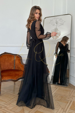 Długa tiulowa sukienka z długim rękawem i paskiem CZARNA