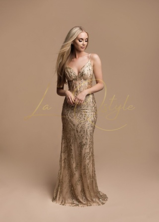 EVITA sukienka dopasowana brokatowa na ramiączkach ZŁOTA