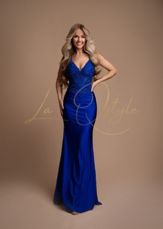 BENEDICTE dopasowana sukienka rybka z odkrytymi plecami i koronką CHABROWA