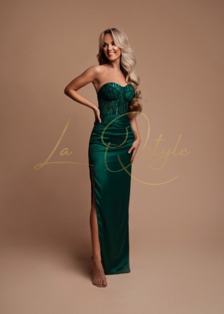 ROSE dopasowana satynowa sukienka z cekinowym gorsetem BUTELKOWA ZIELEŃ