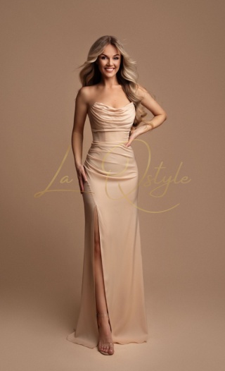 PENELOPE dopasowana, satynowa sukienka z gorsetem i rozcięciem na nogę ZŁOTA