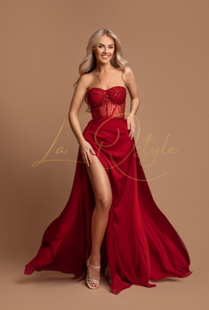 JOANA satynowa długa rozkloszowana sukienka z błyszczącym gorsetem WIŚNIA