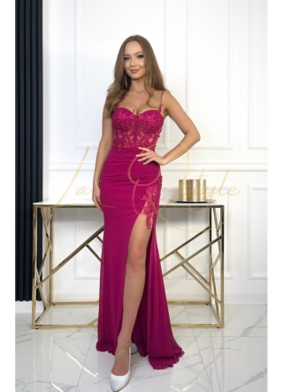 VERA dopasowana długa sukienka z koronką FUKSJA