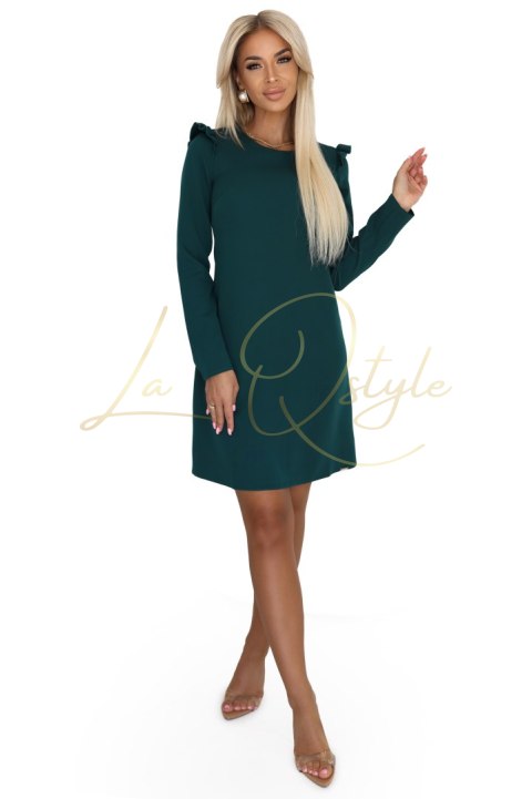 Elegancka trapezowa sukienka z falbankami na ramionach BUTELKOWA ZIELEŃ