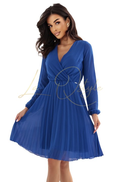 Elegancka plisowana sukienka z dekoltem i długim rękawkiem CHABROWA