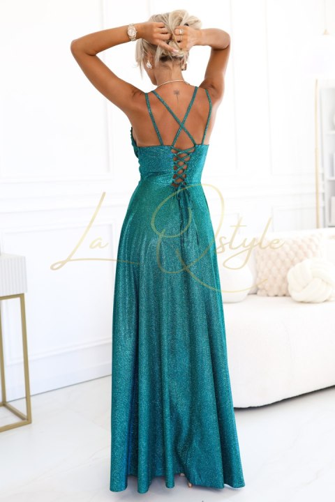 Długa sukienka z subtelnym połyskiem i gorsetowym wiązaniem na plecach ZIELONA z brokatem