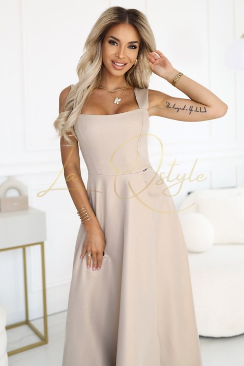 Długa sukienka z rozcięciem i dekoltem w caro BEŻOWA z brokatem