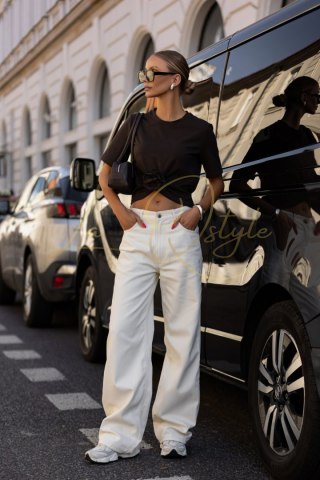 Czekoladowy t-shirt Elvie z marszczeniem i różą