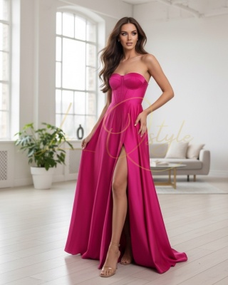 EMMA długa sukienka satynowa z rozcięciem i gorsetem FUKSJA