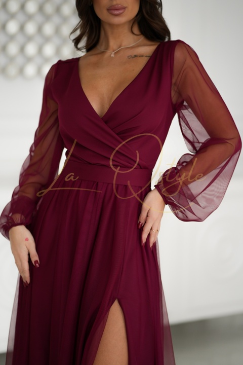 Długa tiulowa sukienka z długim rękawem i paskiem BORDOWA