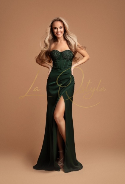 MIA dopasowana satynowa sukienka rybka z ozdobnym gorsetem BUTELKOWA ZIELEŃ