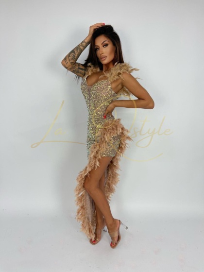 NAOMI asymetryczna sukienka cekinowa na ramiączkach z piórami ZŁOTA