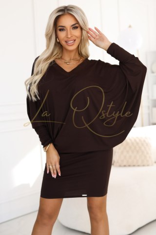 Wygodna sukienka nietoperz z długim rękawkiem CZEKOLADOWA