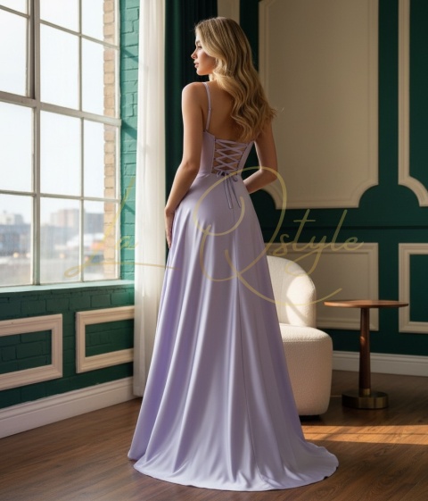 Długa sukienka satynowa z rozcięciem i gorsetem LILA