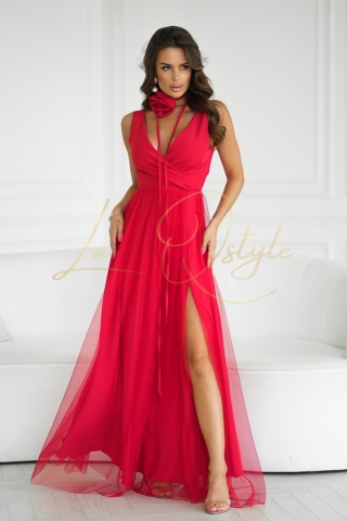 MADISON długa tiulowa sukienka z rozcięciem i paskiem CZERWONA