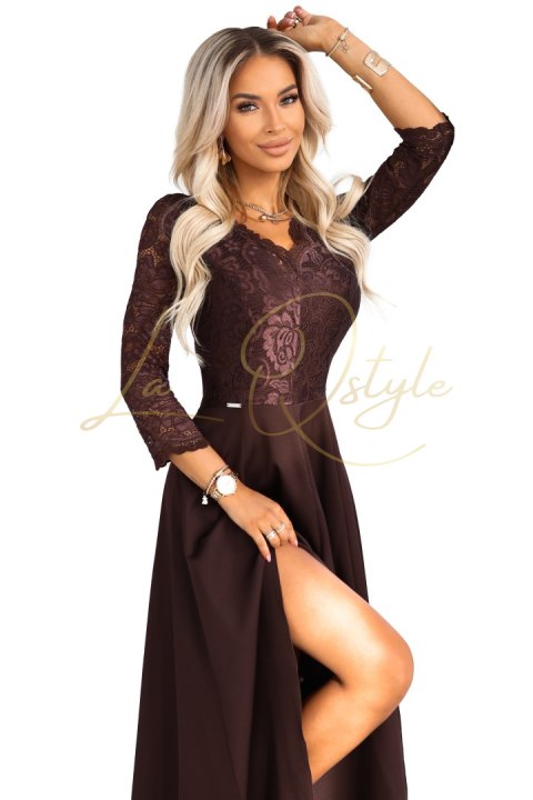Elegancka długa koronkowa suknia z dekoltem CZEKOLADOWA