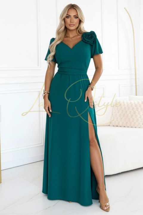 Elegancka długa sukienka z różą, paskiem i wysokim rozcięciem BUTELKOWA ZIELEŃ