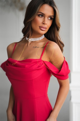 ASHANTI długa błyszcząca sukienka w stylu hiszpańskim CZERWONA