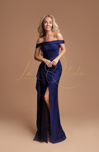 MAGALIE dopasowana sukienka z gorsetem, marszczeniami i opadającymi ramionami GRANATOWA