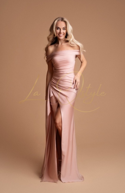 MAGALIE dopasowana sukienka z gorsetem, marszczeniami i opadającymi ramionami PUDROWY RÓŻ