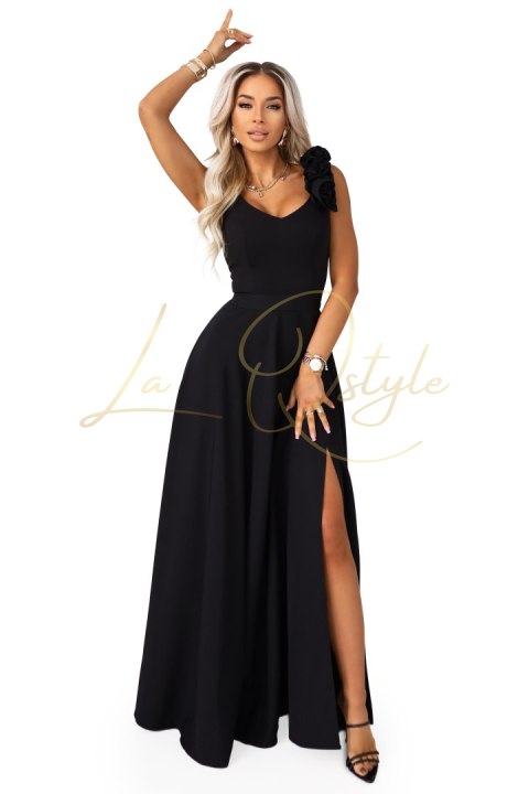 Elegancka wieczorowa suknia maxi z rozcięciem i różami KLASYCZNA CZERŃ