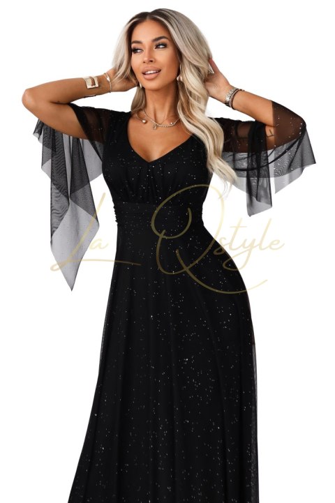 Długa połyskująca w świetle suknia z dekoltem i transparentnym rękawkiem CZARNA