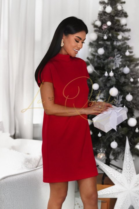 Czerwona sukienka dzianinowa z golfem KLER
