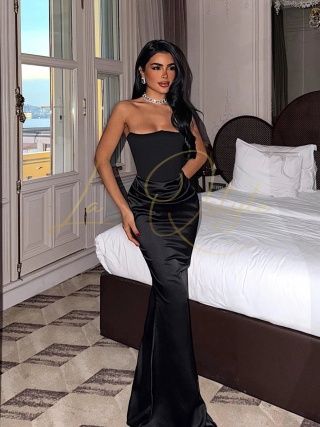 VALDERA elegancka gorsetowa sukienka o kroju rybki CZARNA