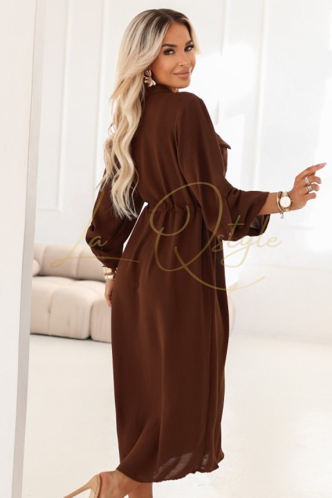 651-1 Szmizjerka koszulowa sukienka midi z guzikami i paskiem - czekoladowa