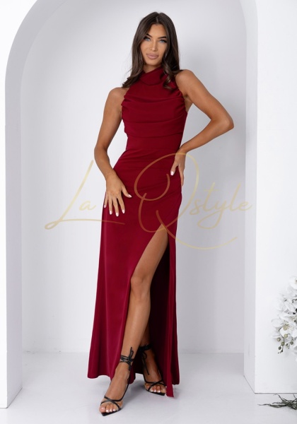 ROXAN dopasowana, gładka sukienka z rozcięciem i wiązaniem na szyi halter BORDOWA