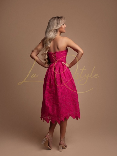 Koronkowa sukienka midi z gorsetem FUKSJA