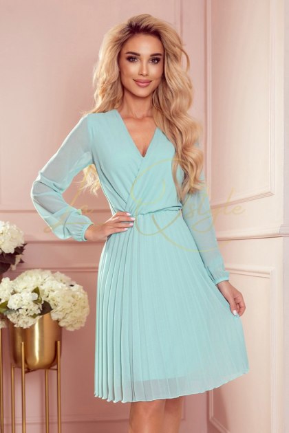 313-12 ISABELLE Plisowana sukienka z dekoltem i długim rękawkiem - MIĘTOWA