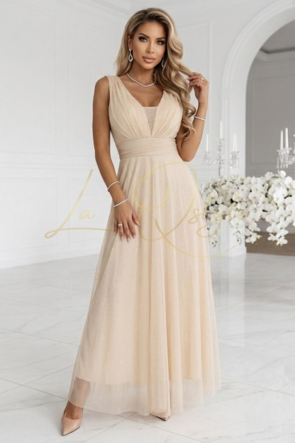 Długa sukienka maxi z brokatowym połyskiem i głębokim dekoltem SZAMPAŃSKI BEŻ