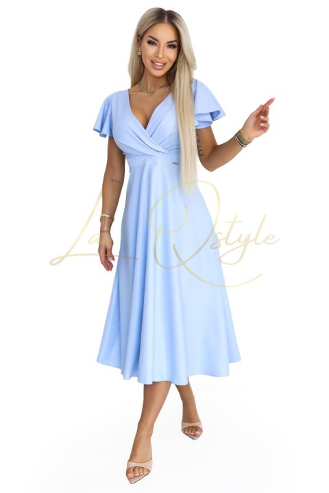 Rozkloszowana sukienka midi z kopertowym dekoltem i brokatowym połyskiem BŁĘKITNA