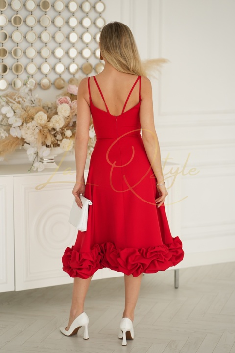 Rozkloszowana sukienka midi z falbaną CZERWONA