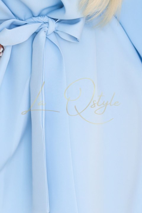 287-43 SOFIA Sukienka typu motyl z wiązaniem w pasie - jasny błękit