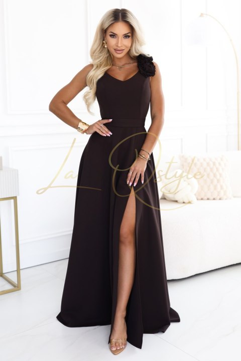 643-10 Elegancka wieczorowa suknia maxi z rozcięciem i różami - czekoladowy brąz