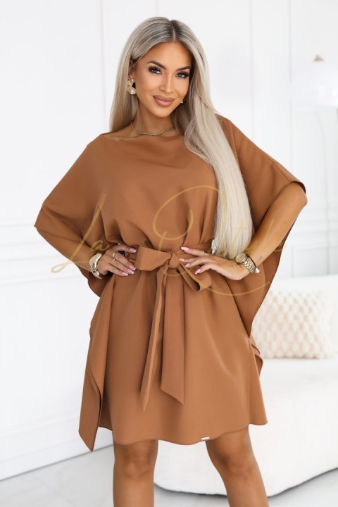 287-49 SOFIA Kobieca sukienka typu motyl z wiązaniem w pasie - toffi